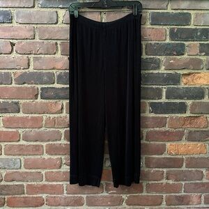 Chicos Travelers crop slinky pants size 1 X 22